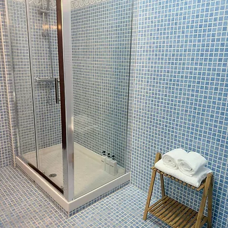 Moradia Sao Joao-Spacious Beachfront Villa Villa A dos Cunhados