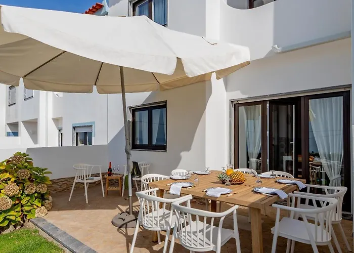 Moradia Sao Joao-spacious Beachfront וילה *